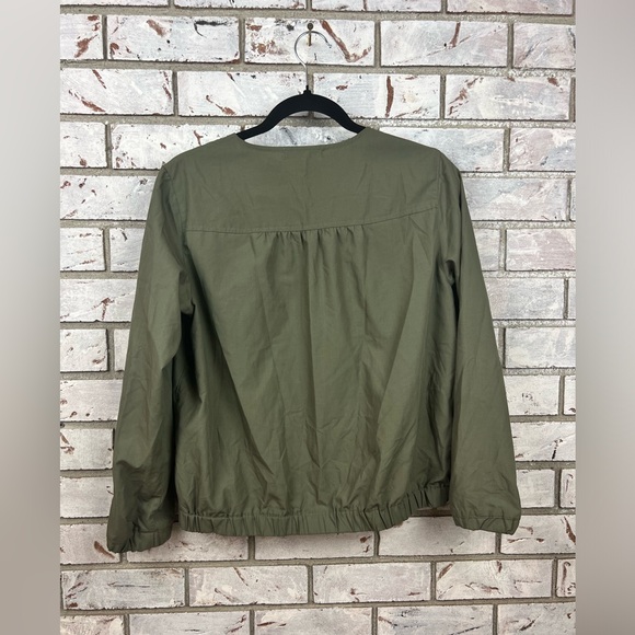 Green Bomber Zip-up - Picture 6 of 7